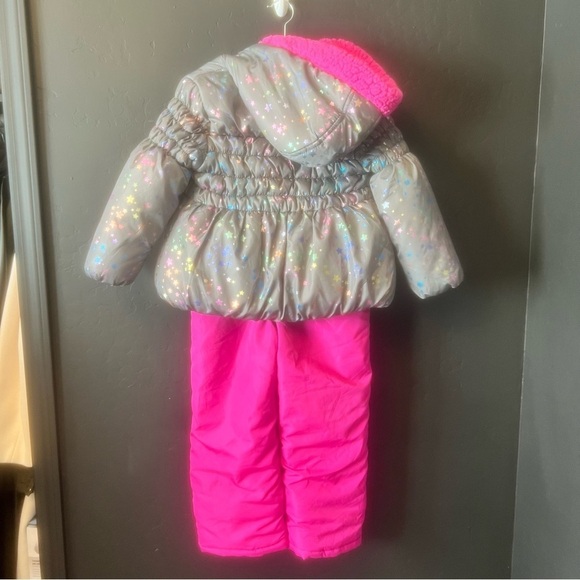 A Q girl snow outfit Size: 5/6 Color: pink/ gray - Picture 7 of 13